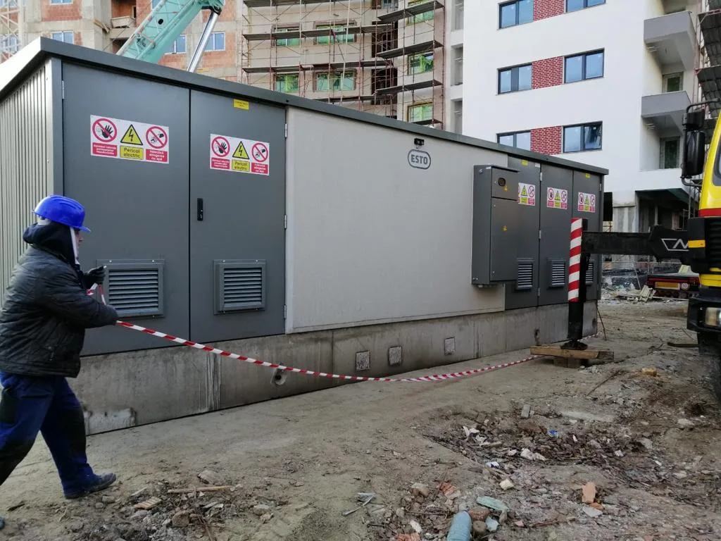 Transformer substation for an office building